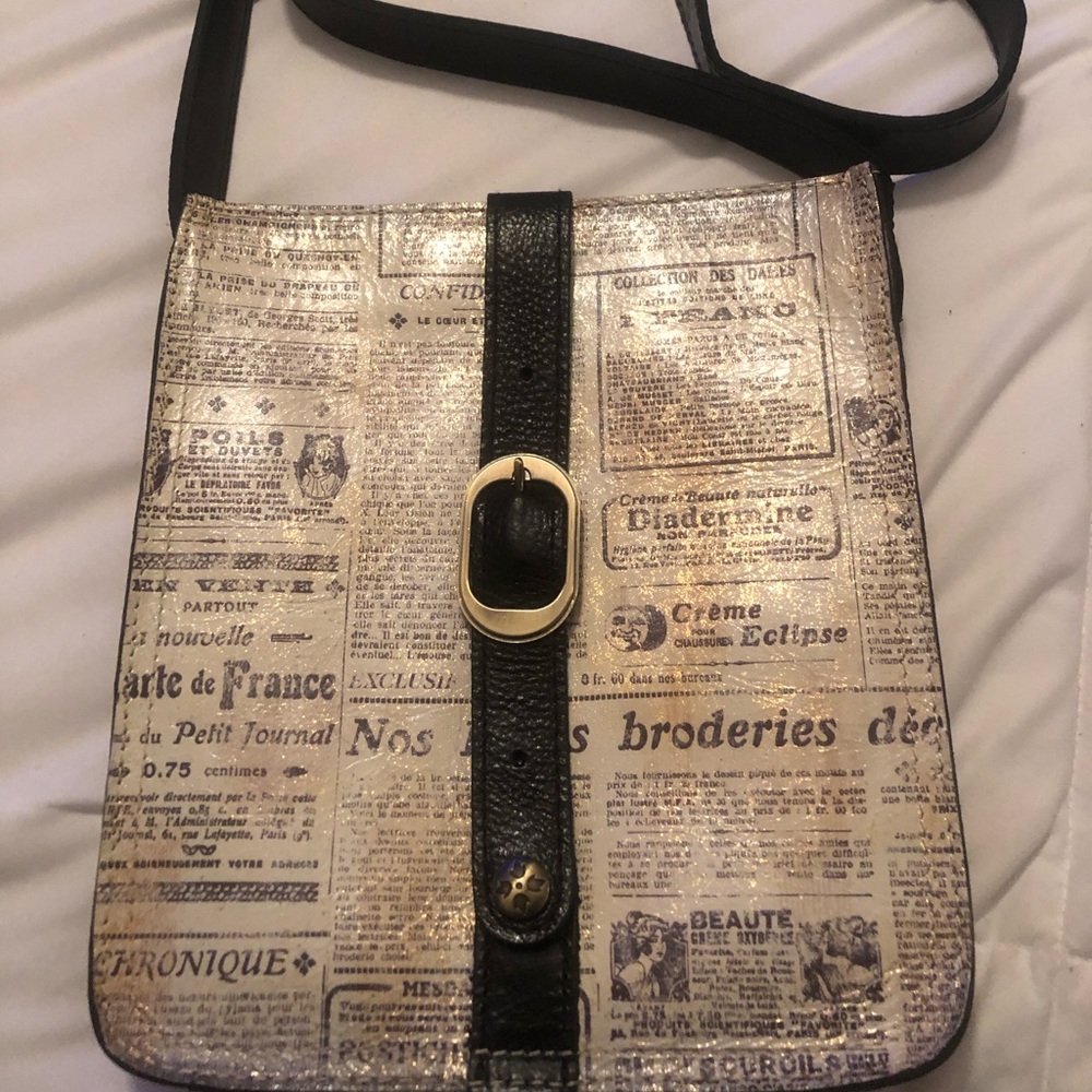 Patricia Nash Newspaper Print Venezia Pouch